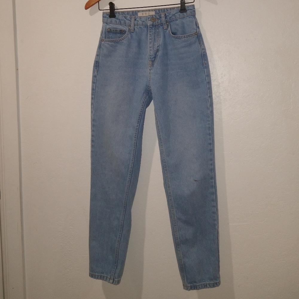 WE THE FREE Light Wash Cotton Straight Jeans - Picture 8 of 10